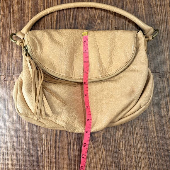 Margot New York Leather Bag Purse Distressed Tan Leather (Cream) - Picture 4 of 12